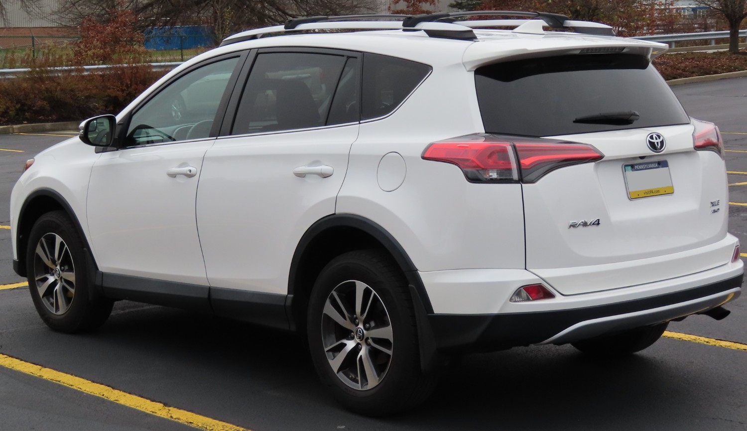 2022 Toyota RAV4 XLE AWD