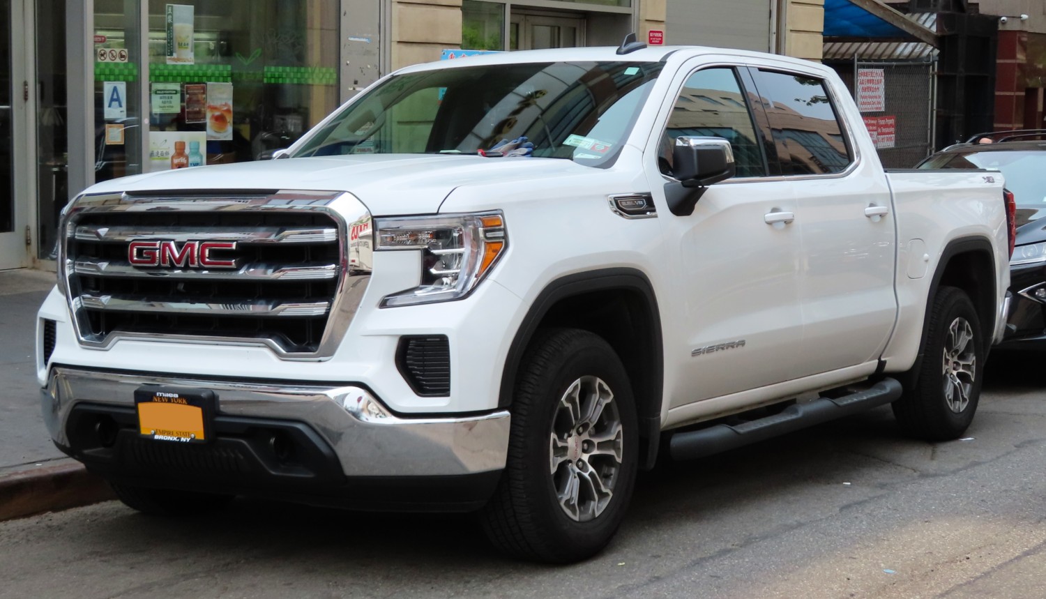2020 GMC Sierra 1500 SLE Crew Cab 4x4